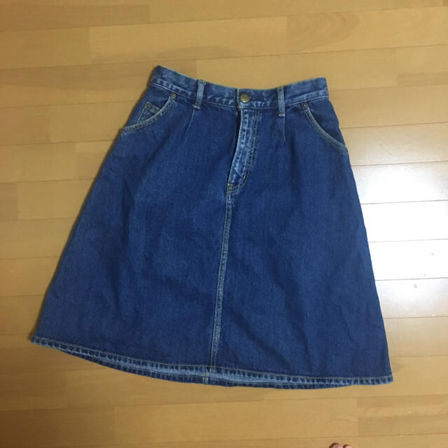 moussy(マウジー)のデニムミディスカート レディースのスカート(ひざ丈スカート)の商品写真