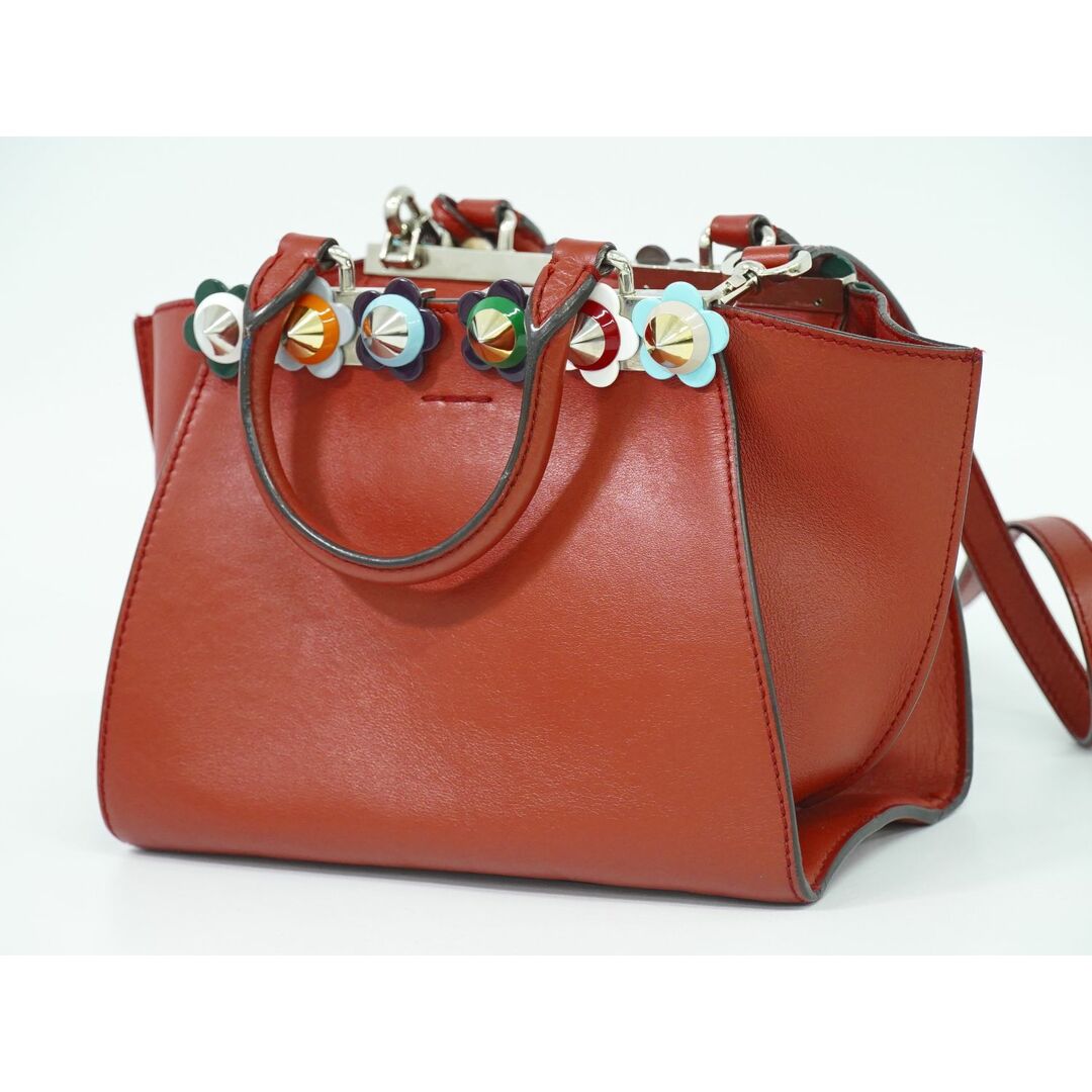 本物 フェンディ FENDI プチ トロワジュール フラワースタッズ 本物 フェンディ FENDI プチ トロワジュール フラワースタッズ