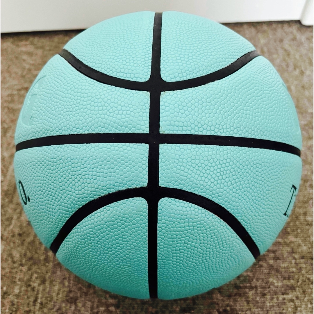 ティファニー × スポルディング コラボ 限定 バスケットボール ティファニー × スポルディング コラボ 限定 バスケットボール