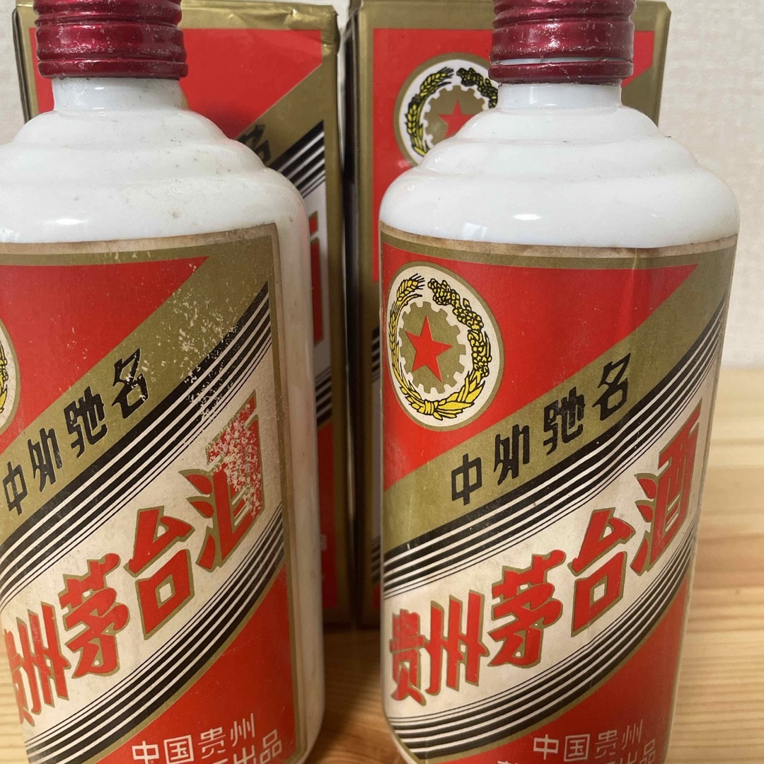 6)2本2022年 茅台精品 500ml 53% 2022年未開栓 気持ち良かっ 6)2本2022年 茅台精品 500ml 53% 2022年未開栓 気持ち良かっ
