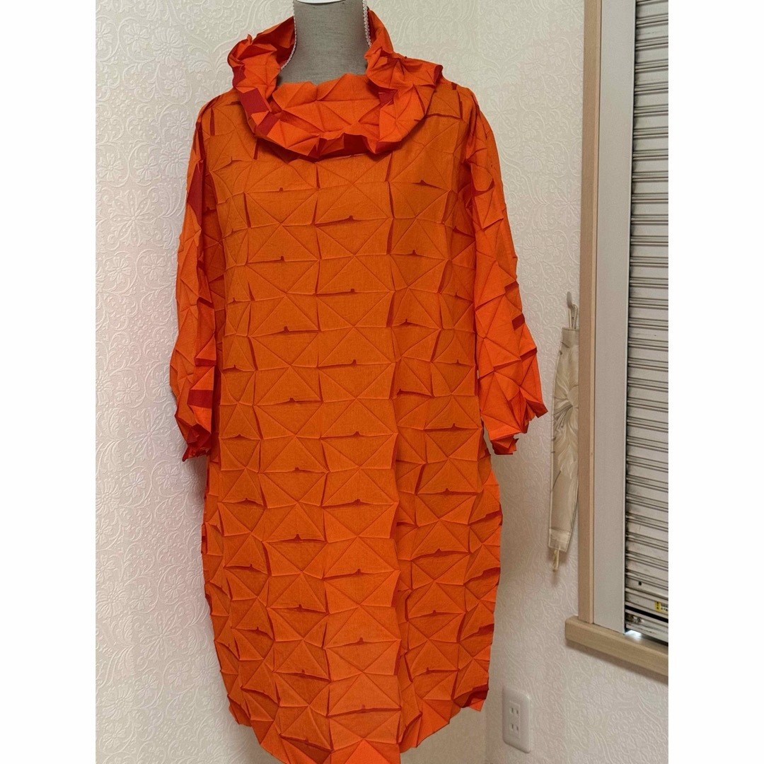 ISSEY MIYAKE - イッセイミヤケ折り紙コレクション 鮮やかなな ISSEY MIYAKE - イッセイミヤケ折り紙コレクション 鮮やかなな