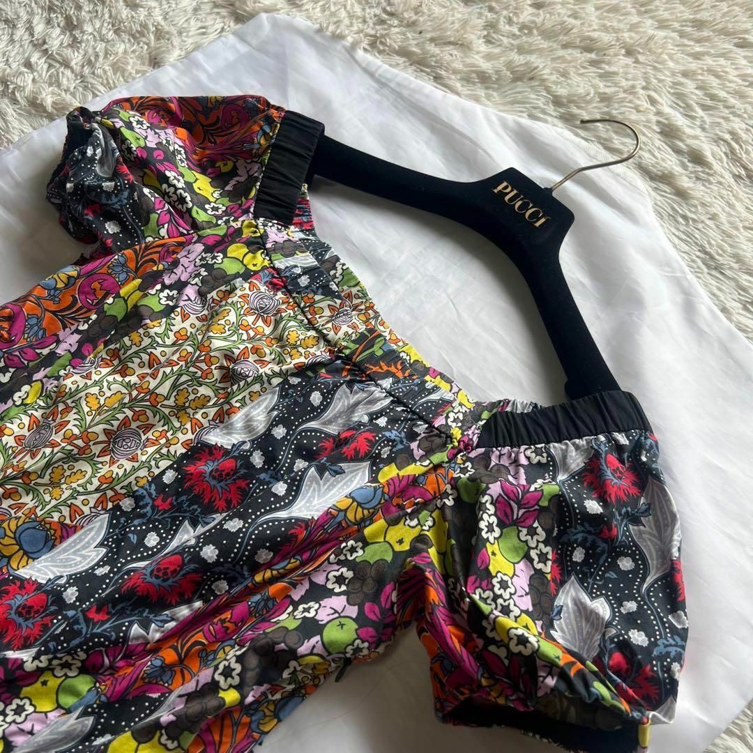 美品】PRADA 膝丈ワンピース フレア 花柄 半袖 36 S 総柄 美品】PRADA 膝丈ワンピース フレア 花柄 半袖 36 S 総柄