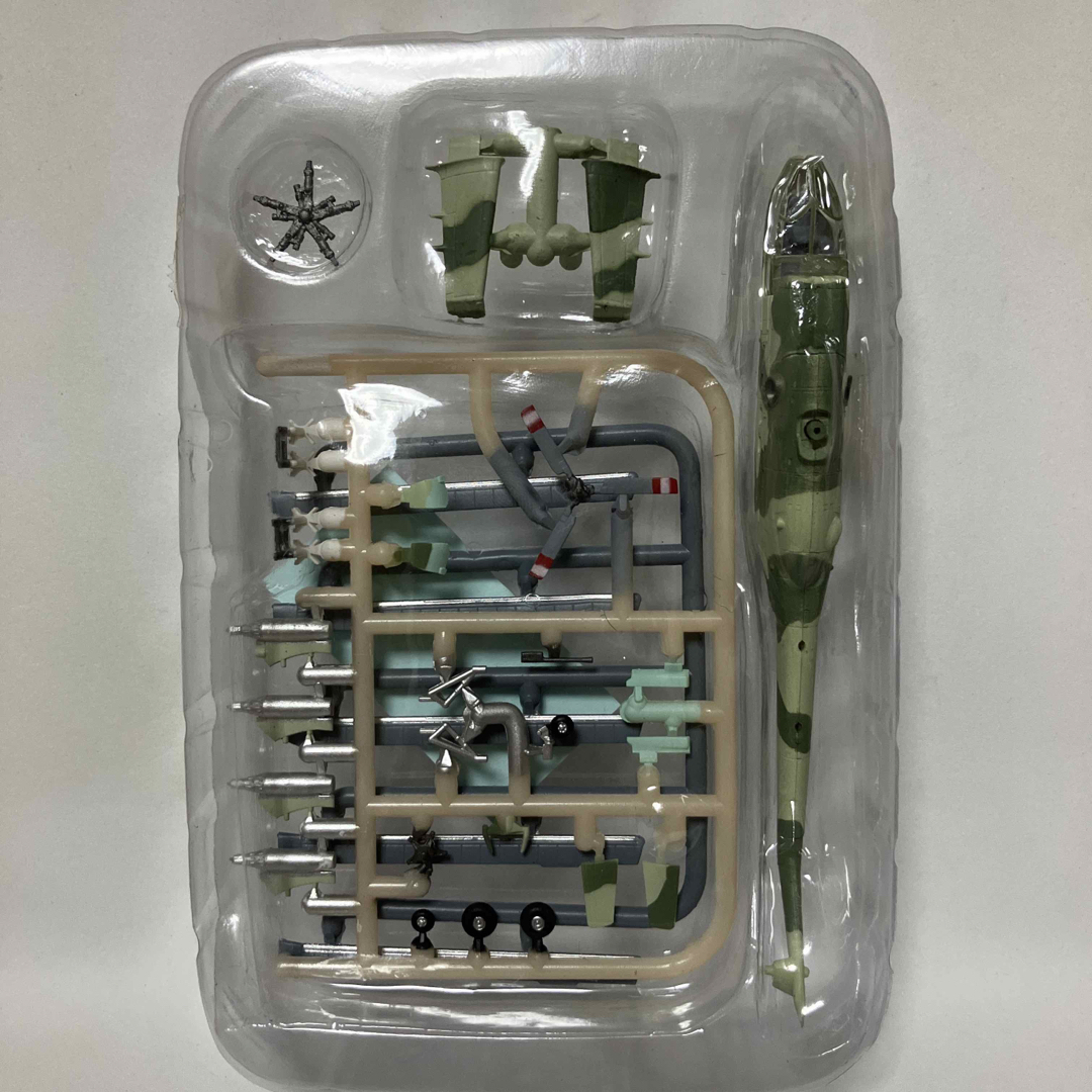 F-toys Confect - 1/144 Mi-24A ハインド 3A ソビエト空軍 F-toys Confect - 1/144 Mi-24A ハインド 3A ソビエト空軍