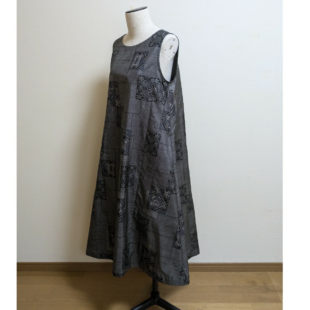 SOLD 着物リメイク 大島紬 ワンピース M〜Lの通販 by Yumi's SOLD 着物リメイク 大島紬 ワンピース M〜Lの通販 by Yumi's