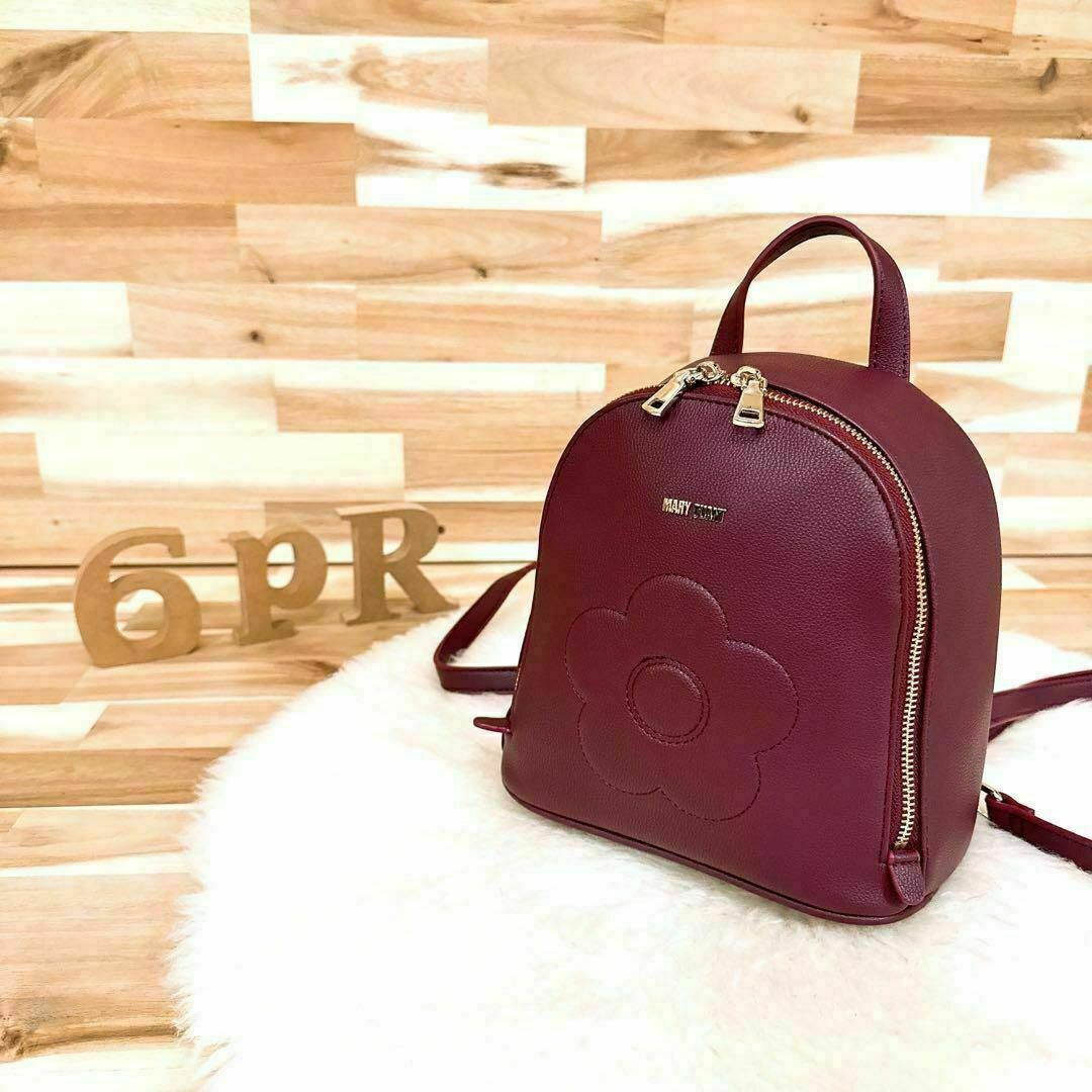 MARY QUANT - 美品【マリークワント】デイジー エンボス MARY QUANT - 美品【マリークワント】デイジー エンボス