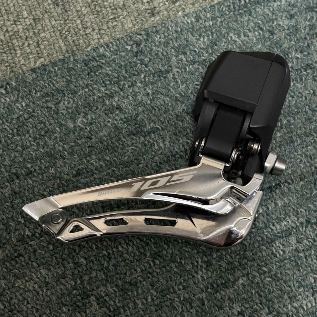 FD-R7150 105 Di2 FD-R7150 105 Di2