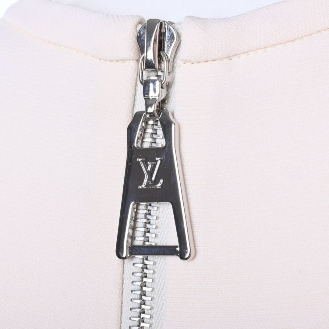 LOUIS VUITTON - LOUIS VUITTON ハートロゴ ワンピースの通販 by LOUIS VUITTON - LOUIS VUITTON ハートロゴ ワンピースの通販 by