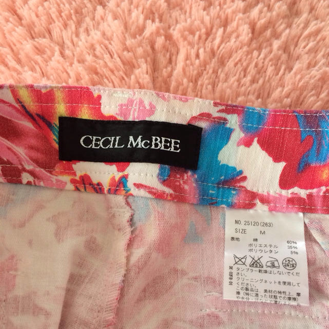 CECIL McBEE(セシルマクビー)のセシルマクビー パンツ 新品 レディースのパンツ(ショートパンツ)の商品写真