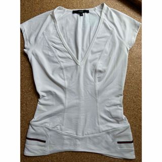 GUCCI(シャツ/ブラウス(半袖/袖なし))のフリマアイテム一覧 GUCCI(シャツ/ブラウス(半袖/袖なし))のフリマアイテム一覧