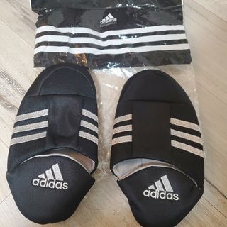 アディダス(adidas)のアディダス　室内履き、スリッパ(その他)