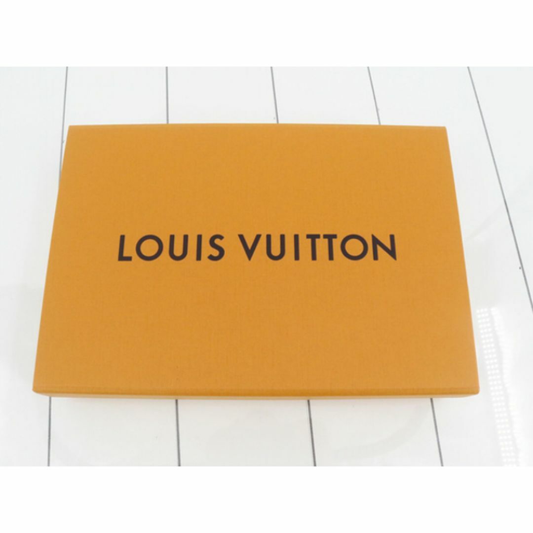 LOUIS VUITTON - 特価 ルイヴィトン ショール 色:PINK BEIGE LOUIS VUITTON - 特価 ルイヴィトン ショール 色:PINK BEIGE