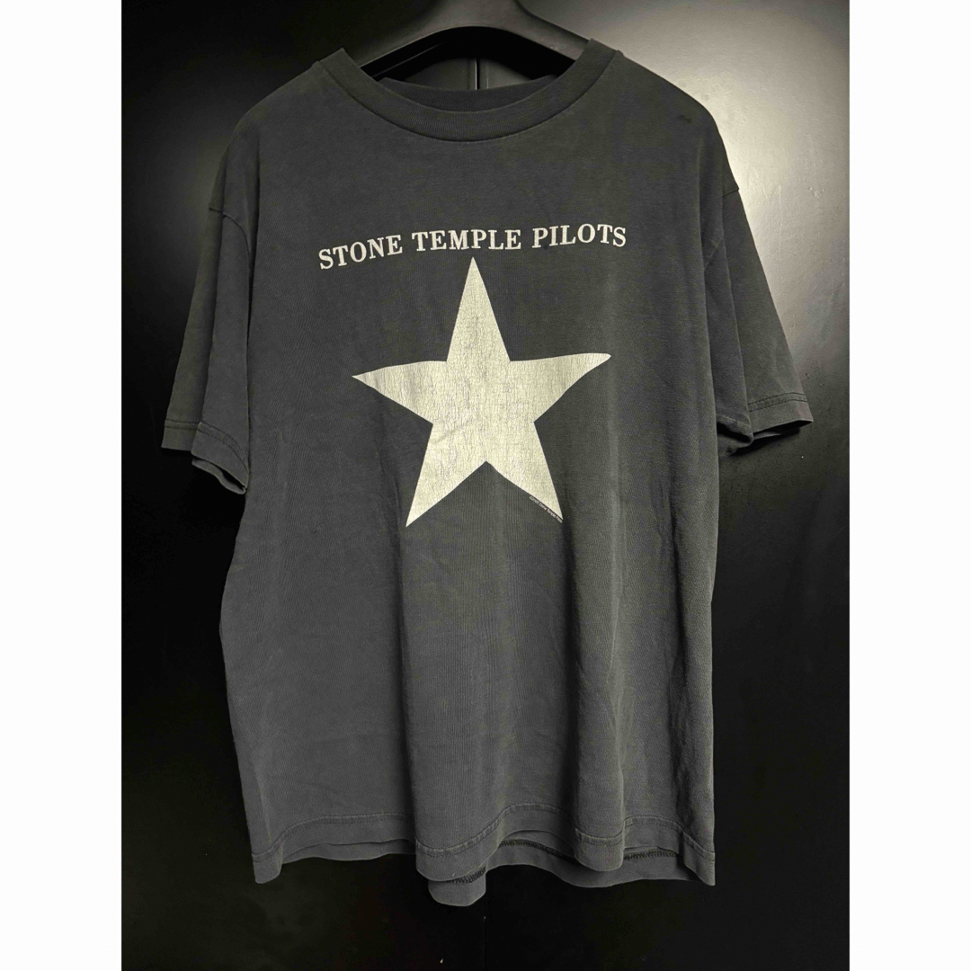 激レア00'S当時物STONE TEMPLE PILOTS Tシャツ サイズL の通販 激レア00'S当時物STONE TEMPLE PILOTS Tシャツ サイズL の通販