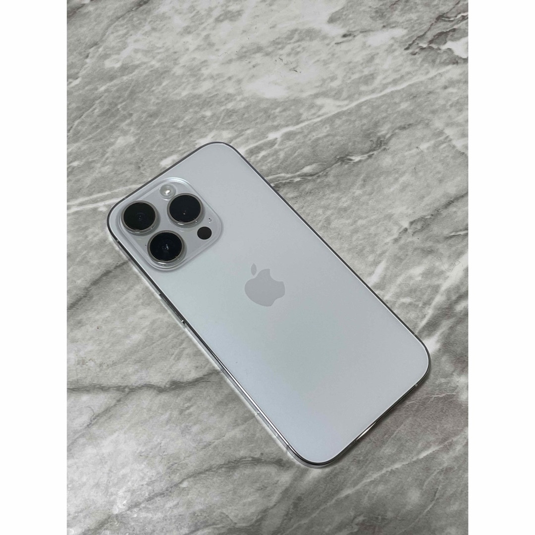 iPhone14 Pro 256GB シルバー 画面割れ【ジャンク品】 iPhone14 Pro 256GB シルバー 画面割れ【ジャンク品】