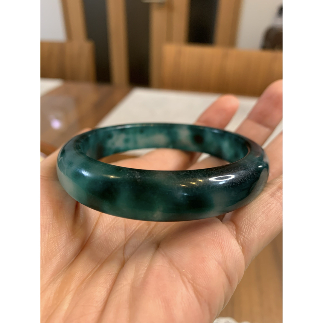 M-070 翡翠バングル 赤翡翠 恋愛運 お守り 腕輪 内径60mm M-070 翡翠バングル 赤翡翠 恋愛運 お守り 腕輪 内径60mm