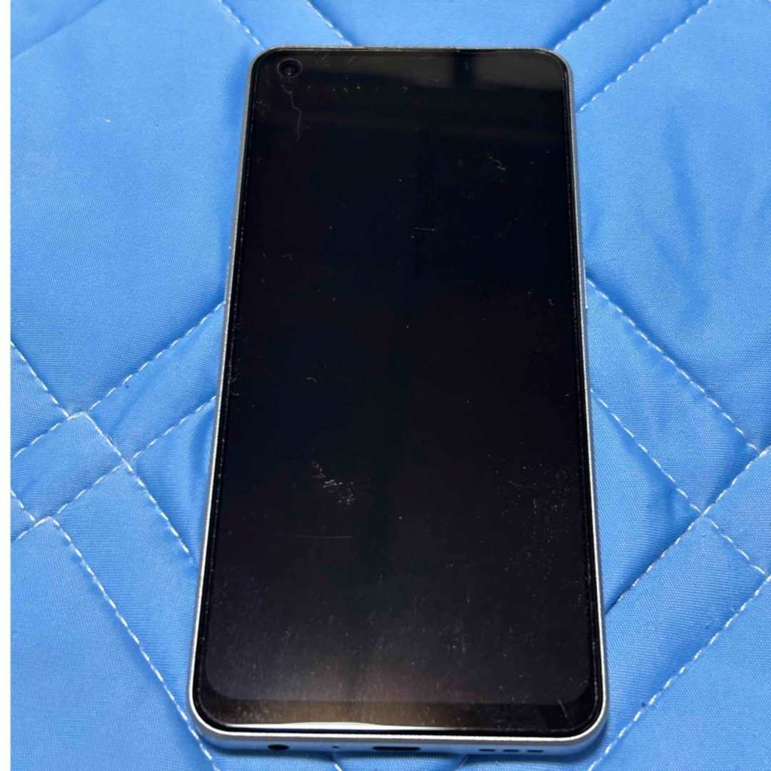 oppo Reno9 A ムーンホワイト ケース付き ほぼ未使用 ワイ oppo Reno9 A ムーンホワイト ケース付き ほぼ未使用 ワイ