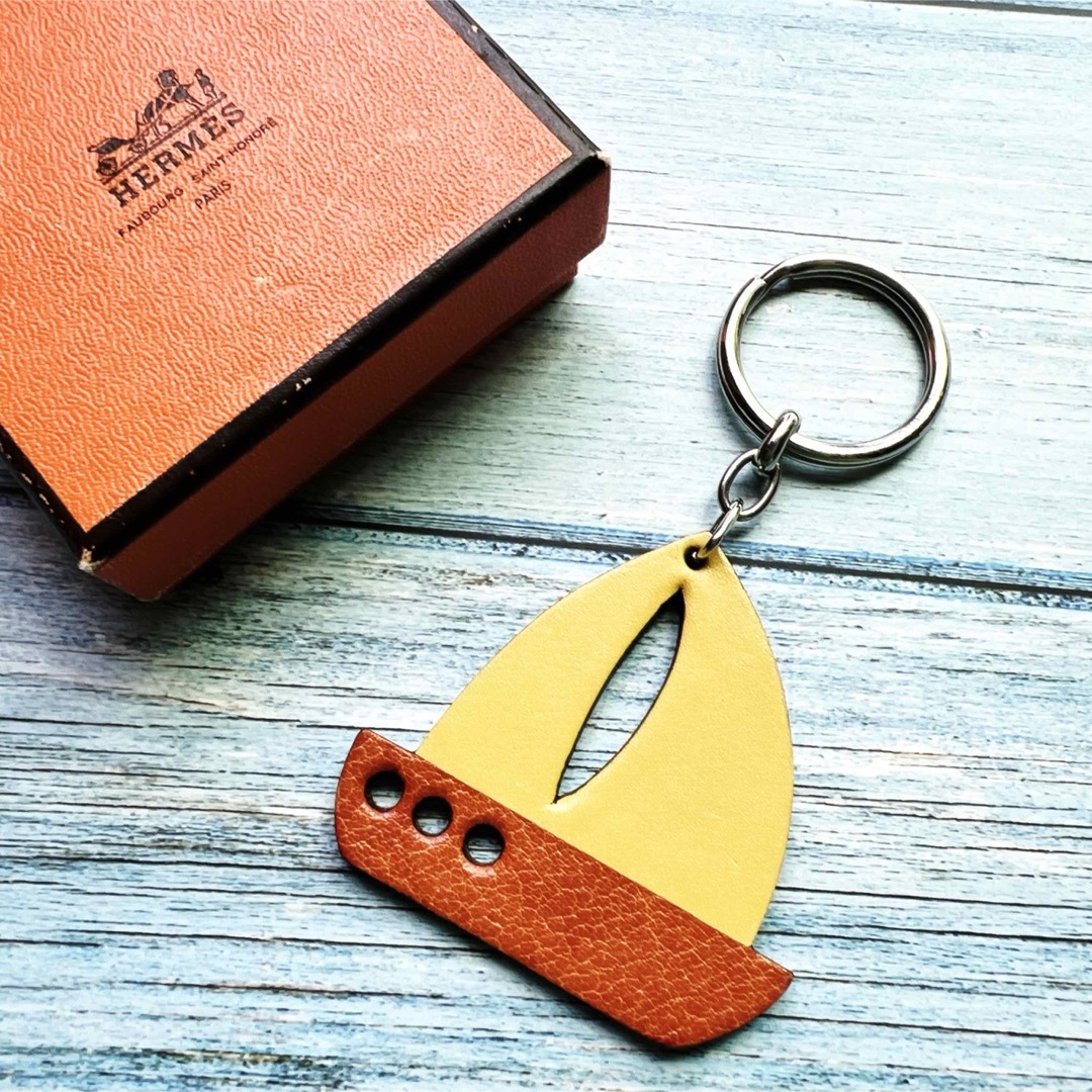 HERMES - 美品 HERMES エルメス ヨット 船 キーホルダー HERMES - 美品 HERMES エルメス ヨット 船 キーホルダー