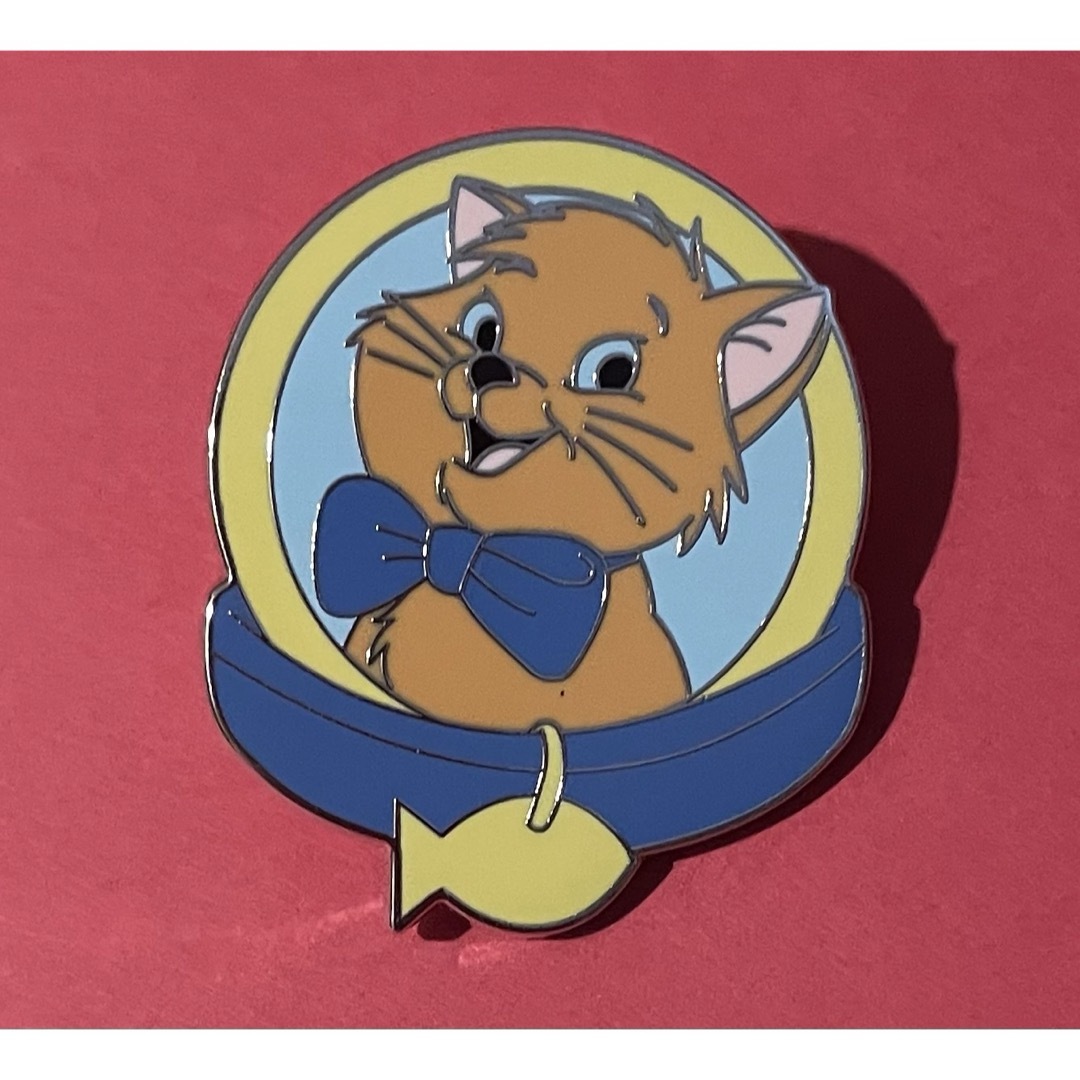 Disney - ディズニー おしゃれキャット トゥルーズ ピンバッジの Disney - ディズニー おしゃれキャット トゥルーズ ピンバッジの