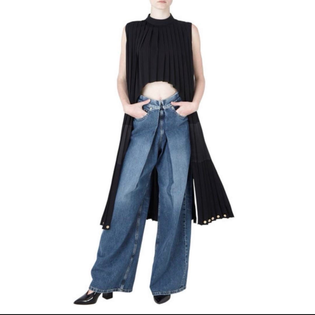 AKIRANAKA - 美品 AKIRA NAKA 変形ロングワンピース プリーツ AKIRANAKA - 美品 AKIRA NAKA 変形ロングワンピース プリーツ