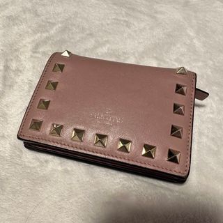 VALENTINO(財布 ・ ベージュ系)のフリマアイテム一覧 VALENTINO(財布 ・ ベージュ系)のフリマアイテム一覧
