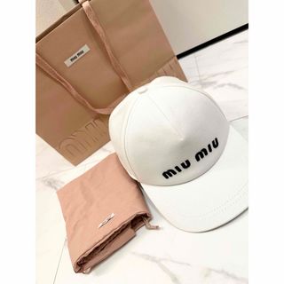 MIU MIU(キャップ)のフリマアイテム一覧 MIU MIU(キャップ)のフリマアイテム一覧