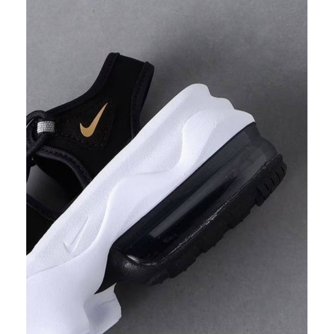NIKE - 新品☆NIKE エアマックス ココ サンダル KOKO (24.0)の NIKE - 新品☆NIKE エアマックス ココ サンダル KOKO (24.0)の