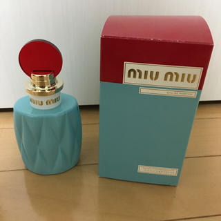 ミュウミュウ(miumiu)のxoxo...様専用miumiu オードパルファム 100ml(香水(女性用))