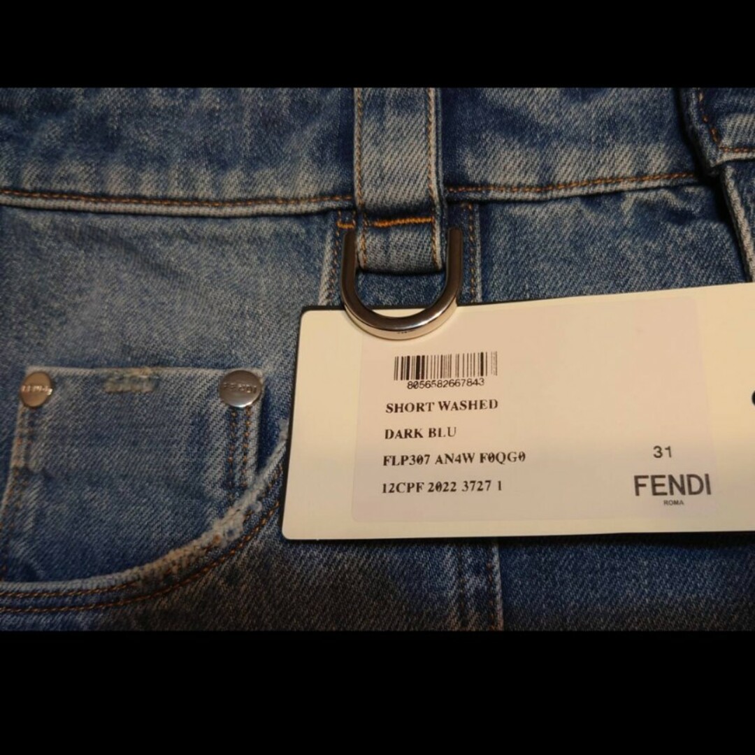 FENDI - 新品 定価15万位 Fendi 23SS フリンジ デニム ショーツ FENDI - 新品 定価15万位 Fendi 23SS フリンジ デニム ショーツ