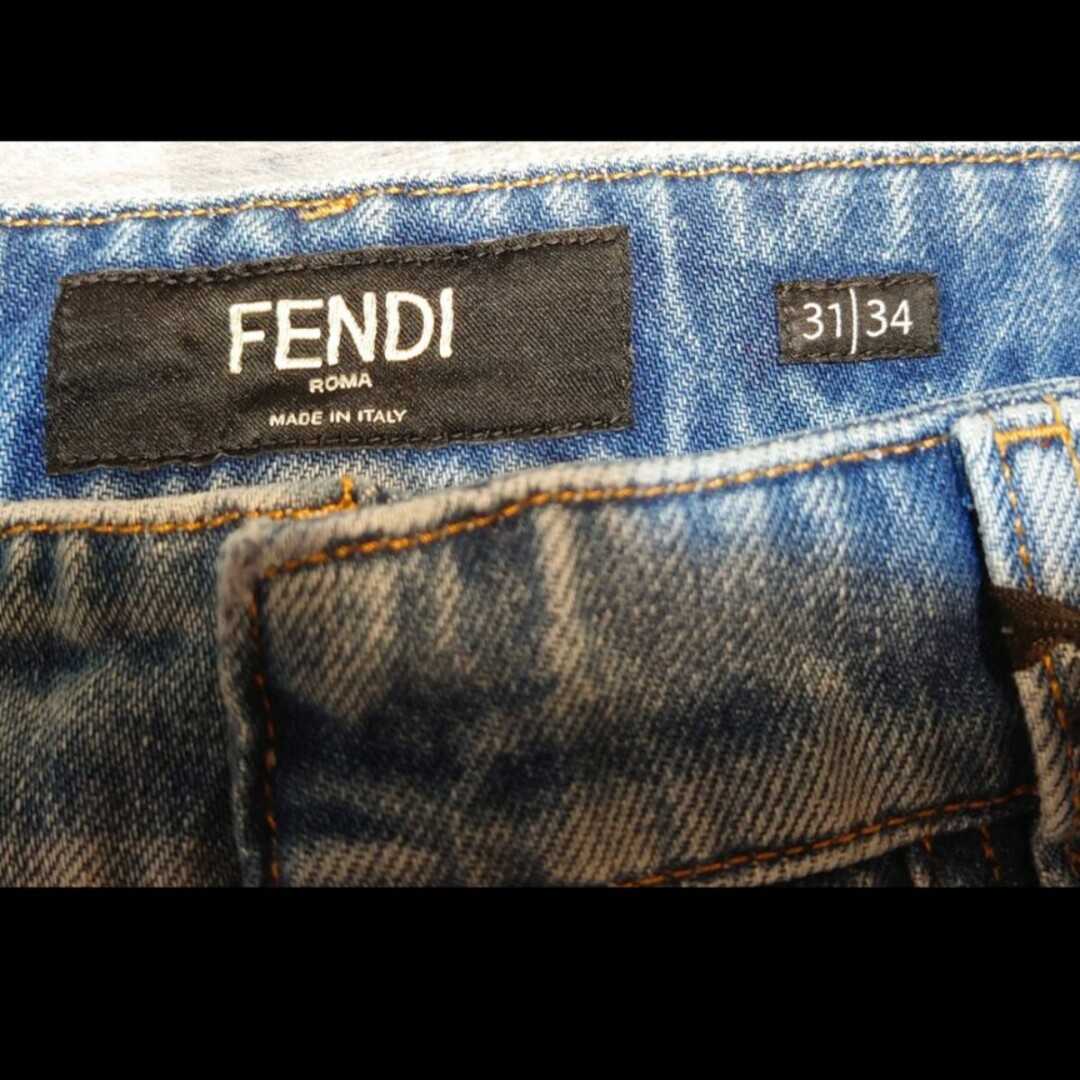 FENDI - 新品 定価15万位 Fendi 23SS フリンジ デニム ショーツ FENDI - 新品 定価15万位 Fendi 23SS フリンジ デニム ショーツ