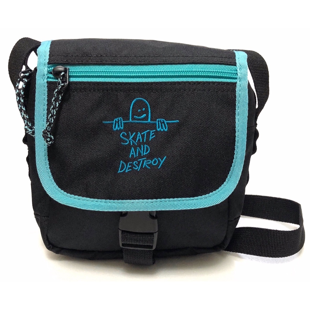 THRASHER(スラッシャー)のTHRASHER スラッシャー 2407045 ショルダーバッグ ブラック ロゴ メンズのバッグ(ショルダーバッグ)の商品写真