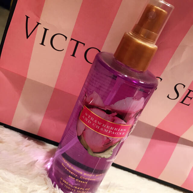 Victoria's Secret(ヴィクトリアズシークレット)のVICTORIA'S SEACRET💄新品未使用 Special set✨💋 レディースの下着/アンダーウェア(ショーツ)の商品写真