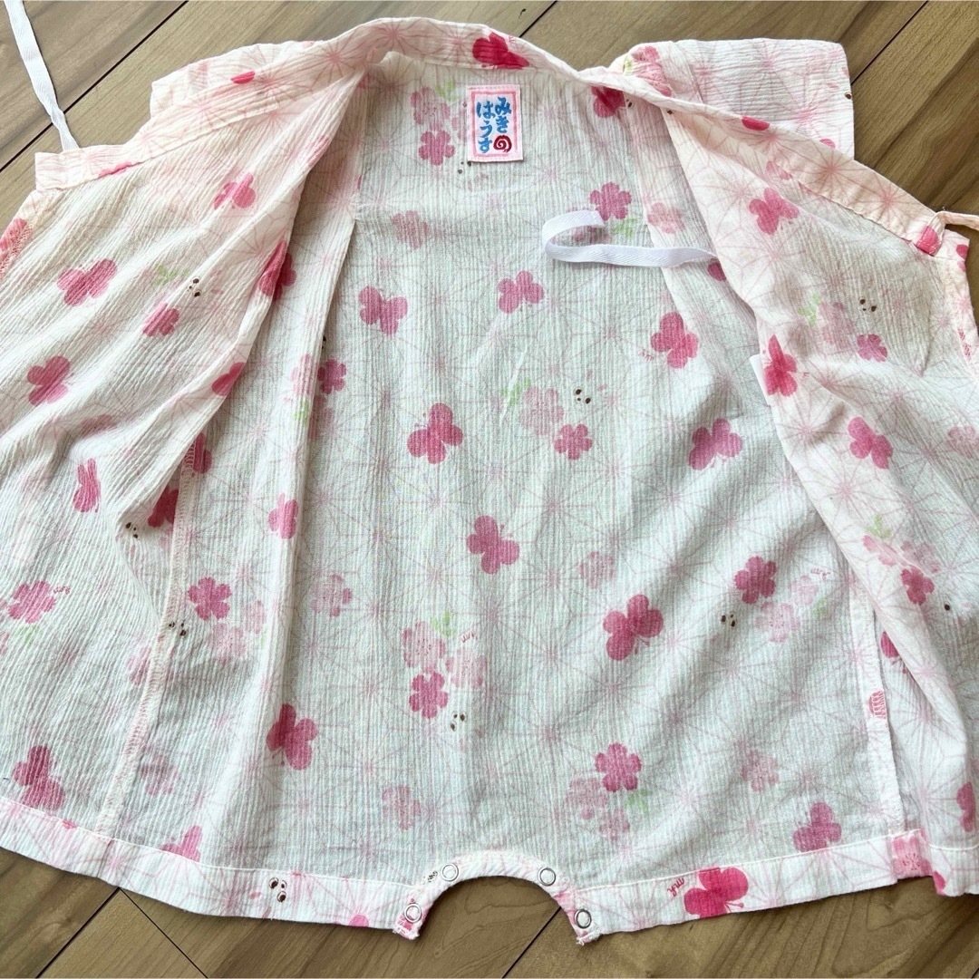 mikihouse(ミキハウス)のミキハウスmiki 甚平浴衣 子供ベビー セレモニー夏肌着 ピンク桜 お宮参り キッズ/ベビー/マタニティのベビー服(~85cm)(甚平/浴衣)の商品写真