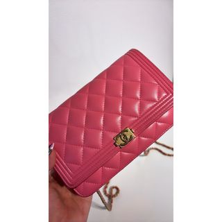 CHANEL(財布 ・ ピンク/桃色系)のフリマアイテム一覧 CHANEL(財布 ・ ピンク/桃色系)のフリマアイテム一覧