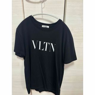 バレンティノ(VALENTINO)のヴァレンティノ　ティシャツ(Tシャツ/カットソー(半袖/袖なし))
