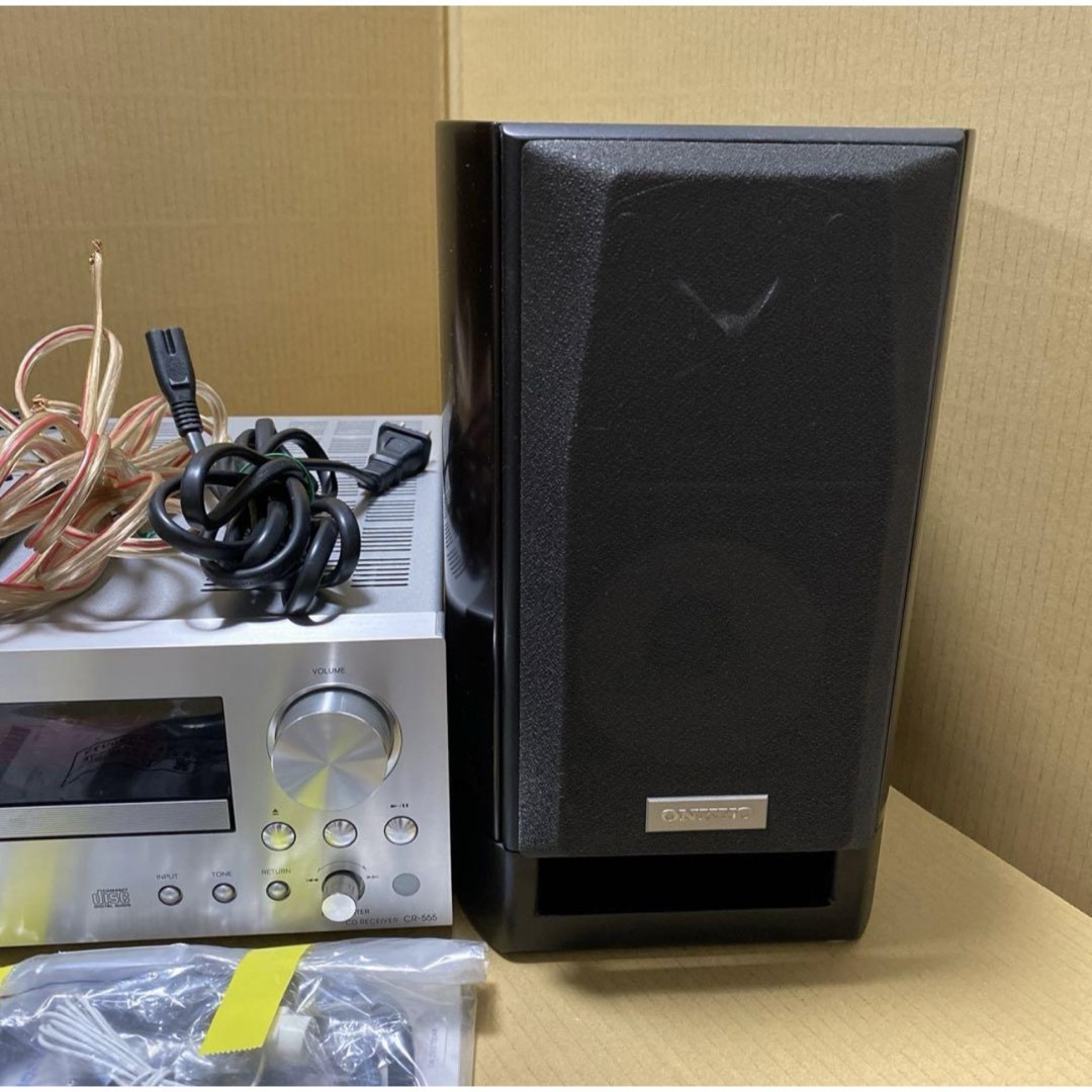 Onkyo ミニコンポ CR-555 / D-112EXT オーディオ機器 Onkyo ミニコンポ CR-555 / D-112EXT オーディオ機器