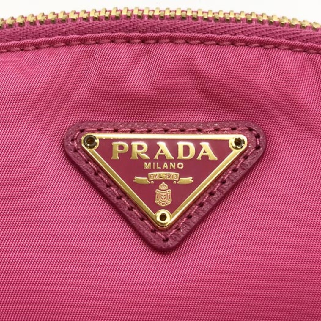 PRADA - プラダ ナイロン ポーチ トライアングルロゴ ピンク PRADA - プラダ ナイロン ポーチ トライアングルロゴ ピンク