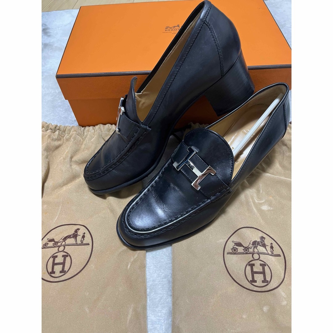 HERMES - エルメス ローファー パンプス モカシン Hロゴ HERMES - エルメス ローファー パンプス モカシン Hロゴ