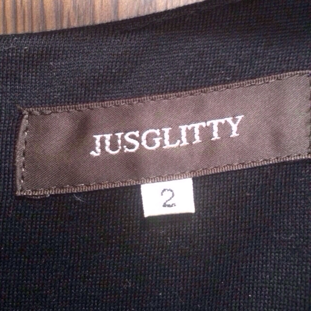 JUSGLITTY(ジャスグリッティー)のジャスグリッティー☆完売ワンピース レディースのワンピース(ひざ丈ワンピース)の商品写真