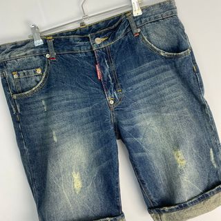 DSQUARED2(ショートパンツ)のフリマアイテム一覧 DSQUARED2(ショートパンツ)のフリマアイテム一覧