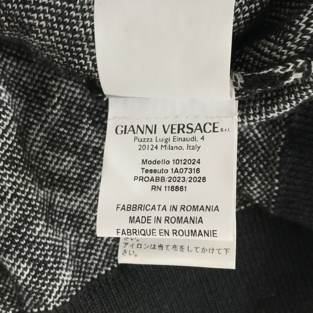 VERSACE - ヴェルサーチェ 1012024 1A07316 メンズ セーターの VERSACE - ヴェルサーチェ 1012024 1A07316 メンズ セーターの