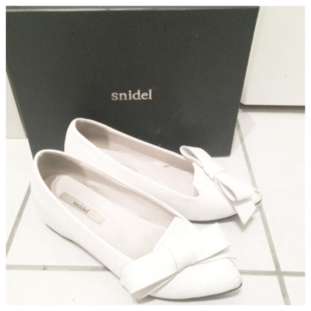 SNIDEL(スナイデル)のリボンフラットシューズ♡ レディースの靴/シューズ(ハイヒール/パンプス)の商品写真