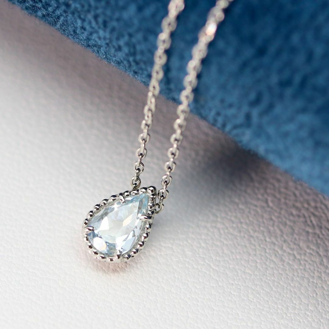 ヴァンドーム青山 プラチナ ドロップ ネックレス アクアマリン ヴァンドーム青山 プラチナ ドロップ ネックレス アクアマリン