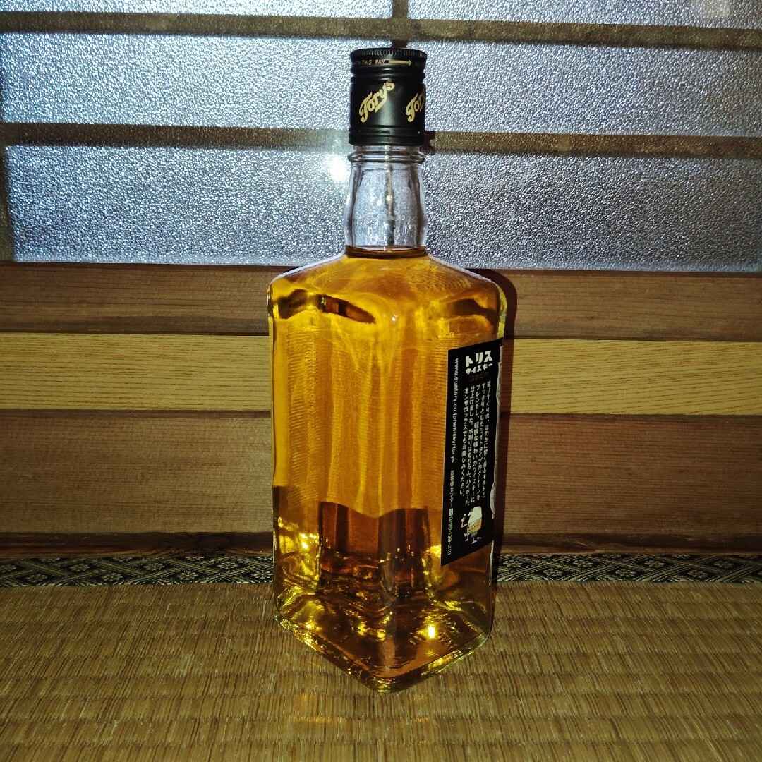 サントリー - 古酒 サントリー トリス ウィスキー 700ml 37%の サントリー - 古酒 サントリー トリス ウィスキー 700ml 37%の