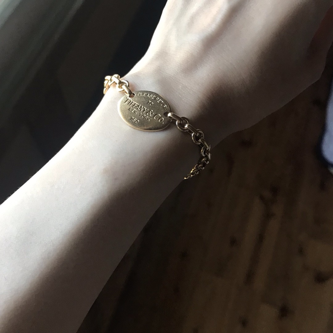 Tiffany & Co. - ティファニーリターントゥオーバルブレスレット Tiffany & Co. - ティファニーリターントゥオーバルブレスレット