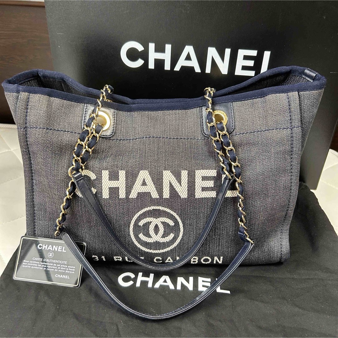 CHANEL - CHANEL シャネル ドーヴィル トートバッグ デニム CHANEL - CHANEL シャネル ドーヴィル トートバッグ デニム