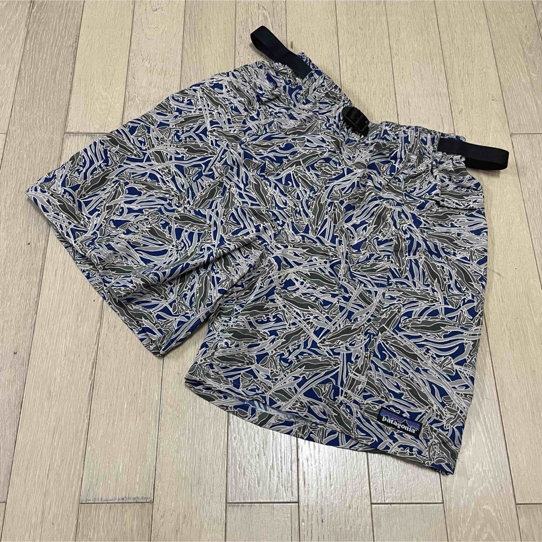 美品 パタゴニア リバーショーツ 99年製 サーモン 鮭 魚 総柄 57083 美品 パタゴニア リバーショーツ 99年製 サーモン 鮭 魚 総柄 57083