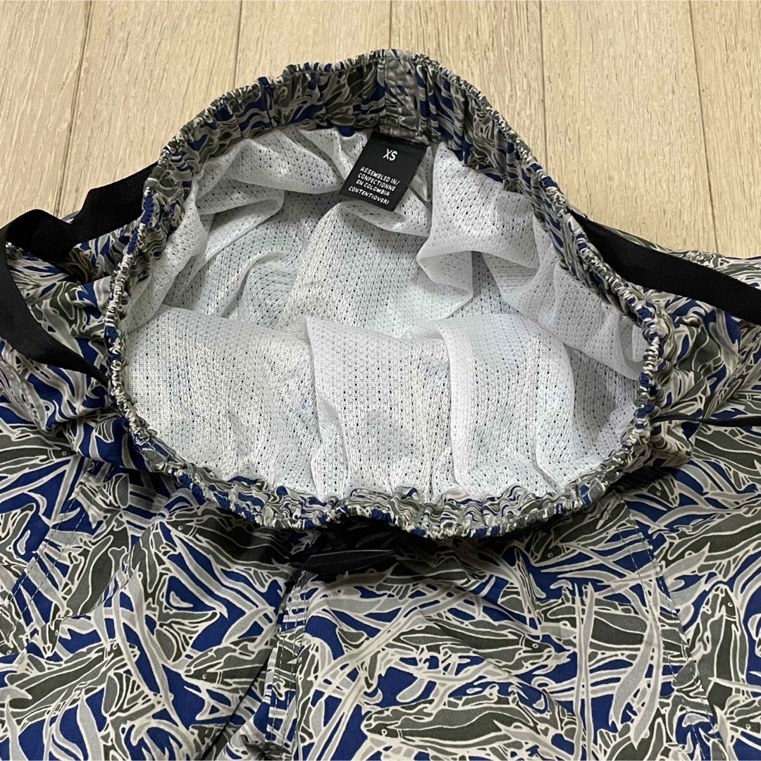 美品 パタゴニア リバーショーツ 99年製 サーモン 鮭 魚 総柄 57083 美品 パタゴニア リバーショーツ 99年製 サーモン 鮭 魚 総柄 57083