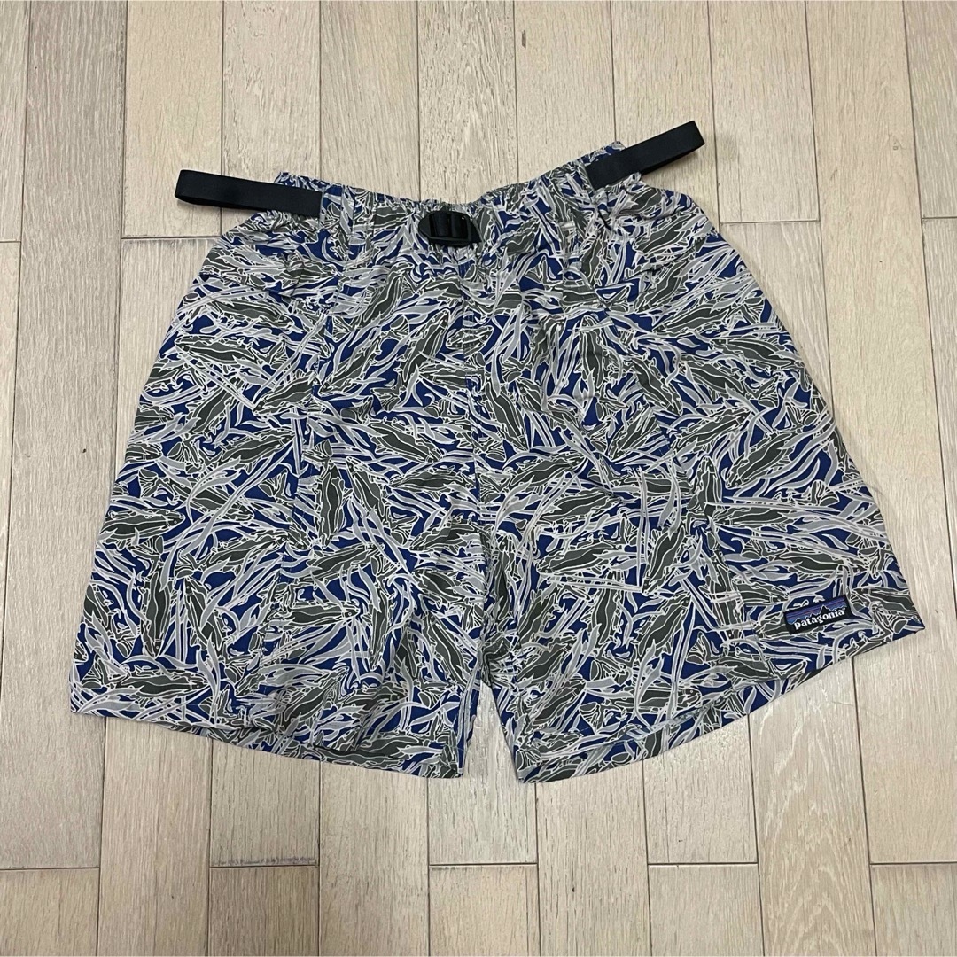美品 パタゴニア リバーショーツ 99年製 サーモン 鮭 魚 総柄 57083 美品 パタゴニア リバーショーツ 99年製 サーモン 鮭 魚 総柄 57083