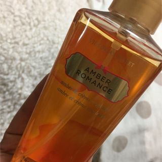 ヴィクトリアズシークレット(Victoria's Secret)の専用ページVictoriasecret(ボディローション/ミルク)