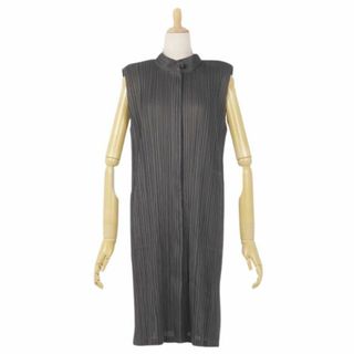 PLEATS PLEASE ISSEY MIYAKE(ひざ丈ワンピース ・ グレー/灰色 PLEATS PLEASE ISSEY MIYAKE(ひざ丈ワンピース ・ グレー/灰色