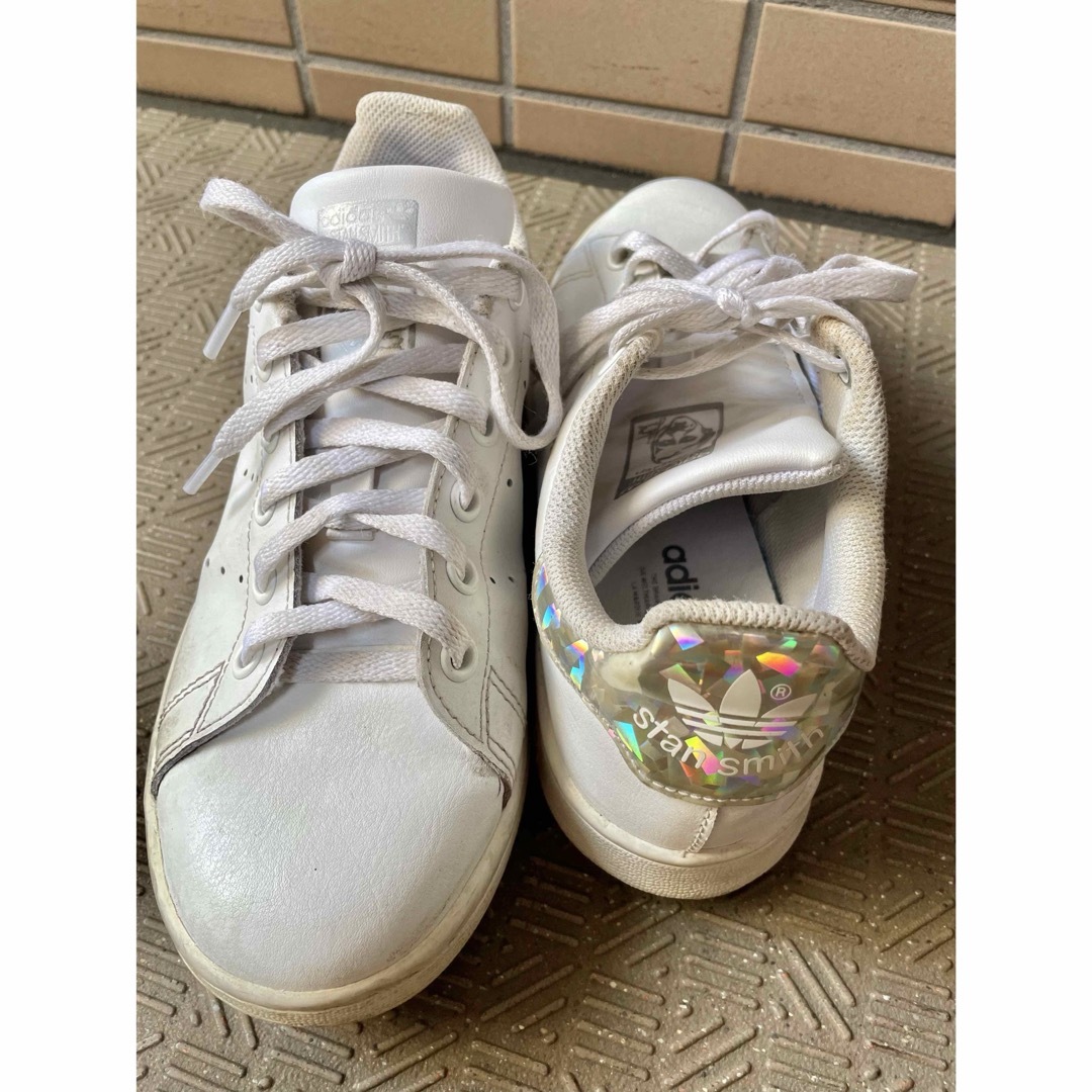 adidas - adidas スタンスミス ホログラム シルバー 23 ホワイト adidas - adidas スタンスミス ホログラム シルバー 23 ホワイト